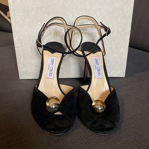 Jimmy school Sandal with Pearl in Gold detail